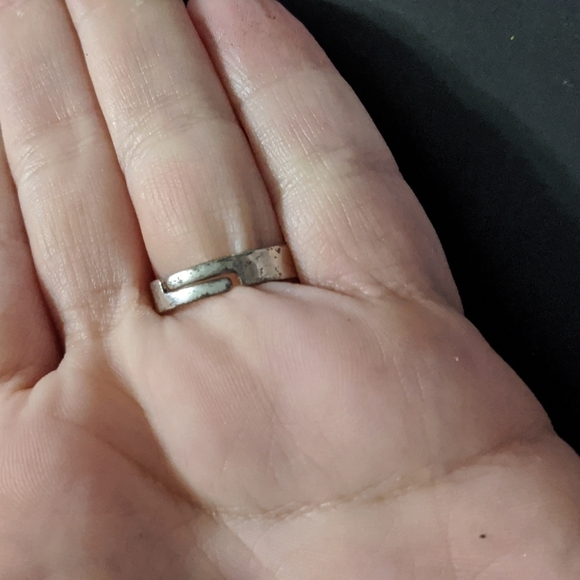 Silver Tone Rhinestone and Blue Crystal Triangular Adjustable Statement Ring - Picture 2 of 2